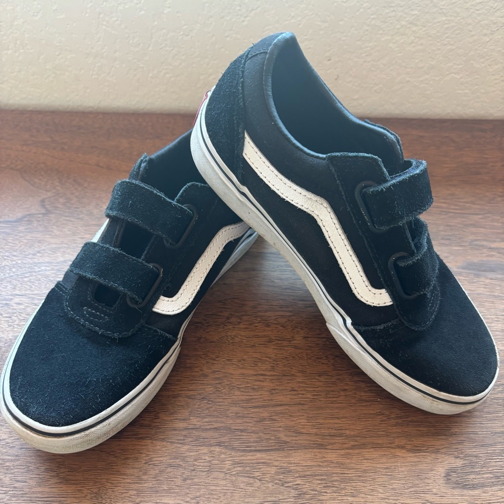 Vans Kids Old Skool Velcro Black and White Sneakers sz 3 youth